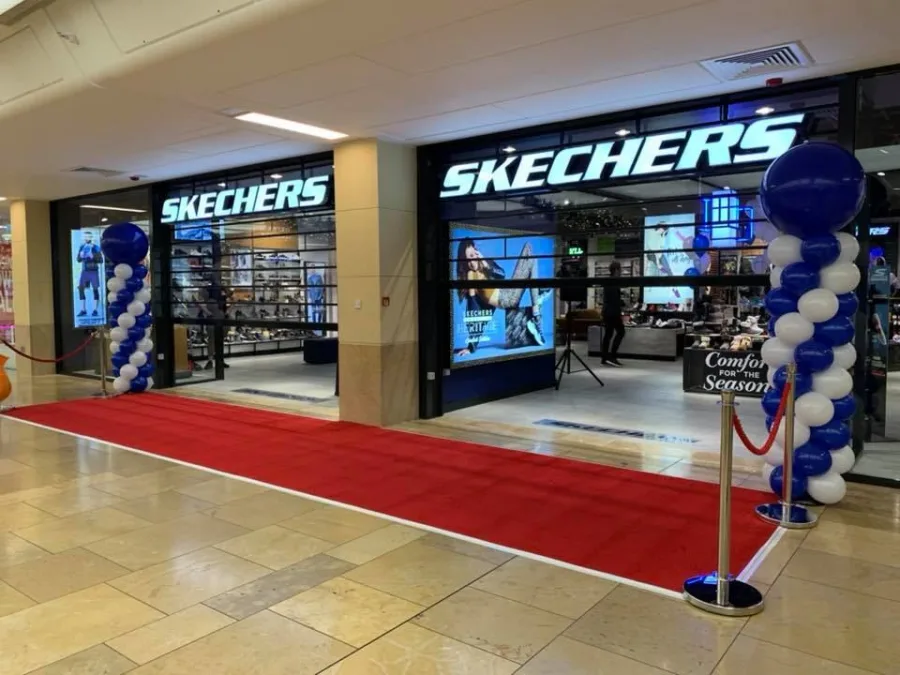 Rope and Pole Barrier Hire