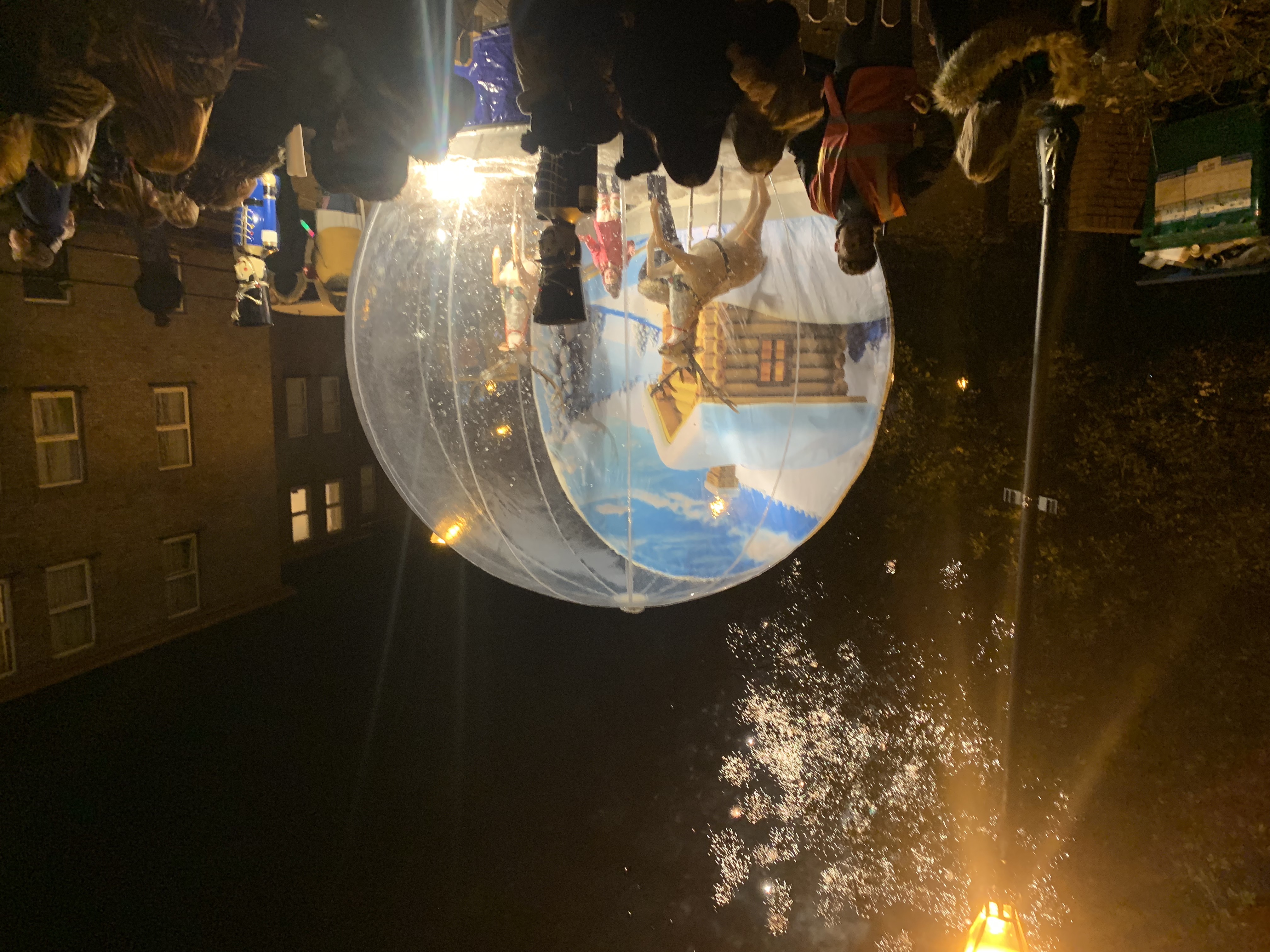 Giant Inflatable Snow Globe Hire hire. Inflatable Snow Globe. Giant Snow Globe . Christmas Snow Globe. Christmas Snow Globe For Hire. Coventry Manchester London Leeds Liverpool Reading Swindon Bristol Swansea Cardiff Cornwall Derbyshire Birmingham Surrey Sussex Hampshire Essex Kent Hertfordshire UK